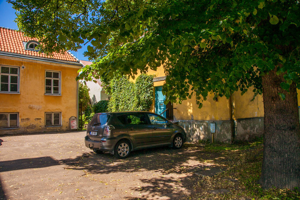 Mo Hostel Талин Екстериор снимка